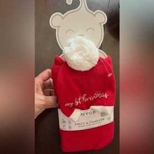 Holidays near! NYGB. First n forever Wrap & Hat set